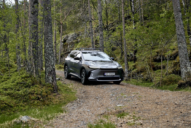 Toyota er Norges mest solgte bilmerke i oktober