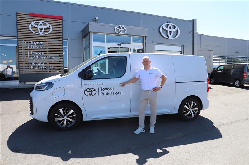 Toyota Profflading gjør overgangen fra fossil til elektrisk bilpark lekende lett!