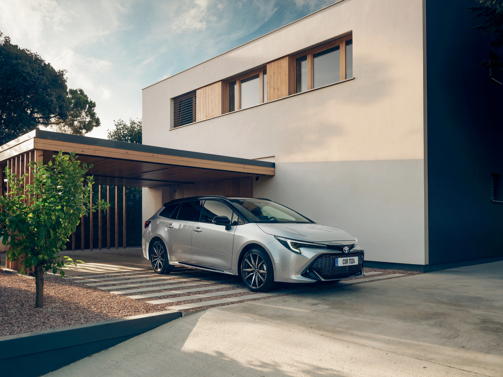 Corolla TS Stasjonsvogn Hybrid
